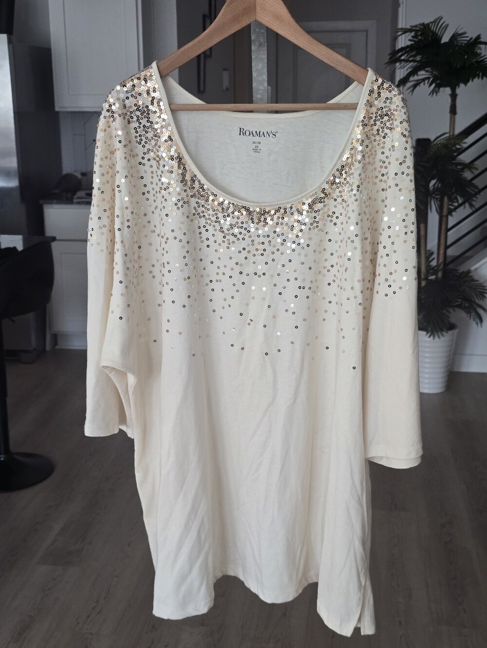 Roaman's 2X Ivory Sequin Embellished Tunic Top Plus Size Long Sleeve Holiday